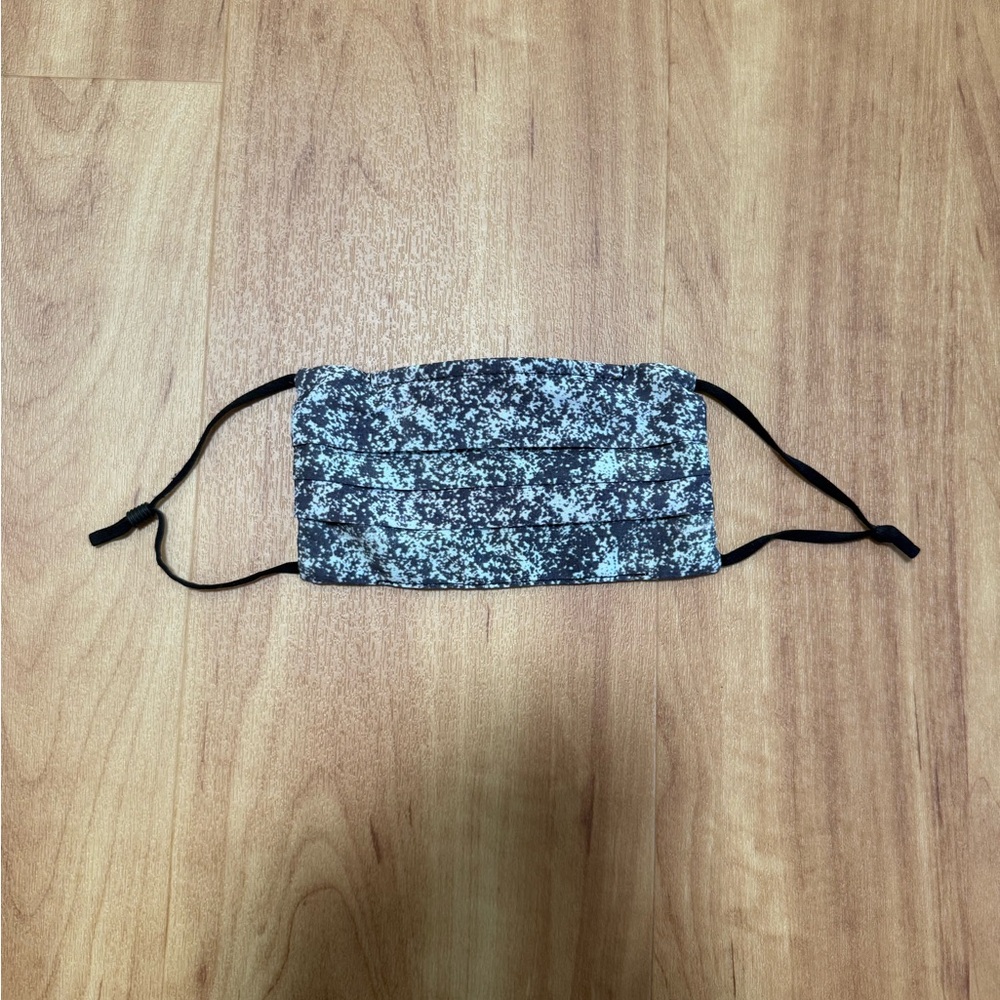 Fabletics Face Mask